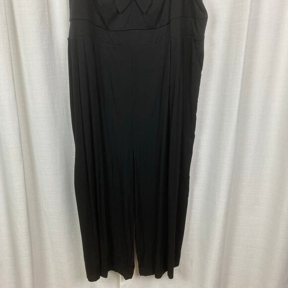 Torrid Black Challis Tie Front Culotte Jumpsuit Sz.4 - Picture 7 of 15